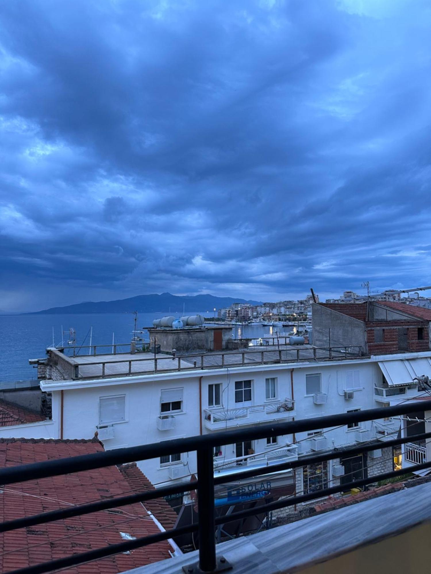City Center Apartment Saranda Exterior photo